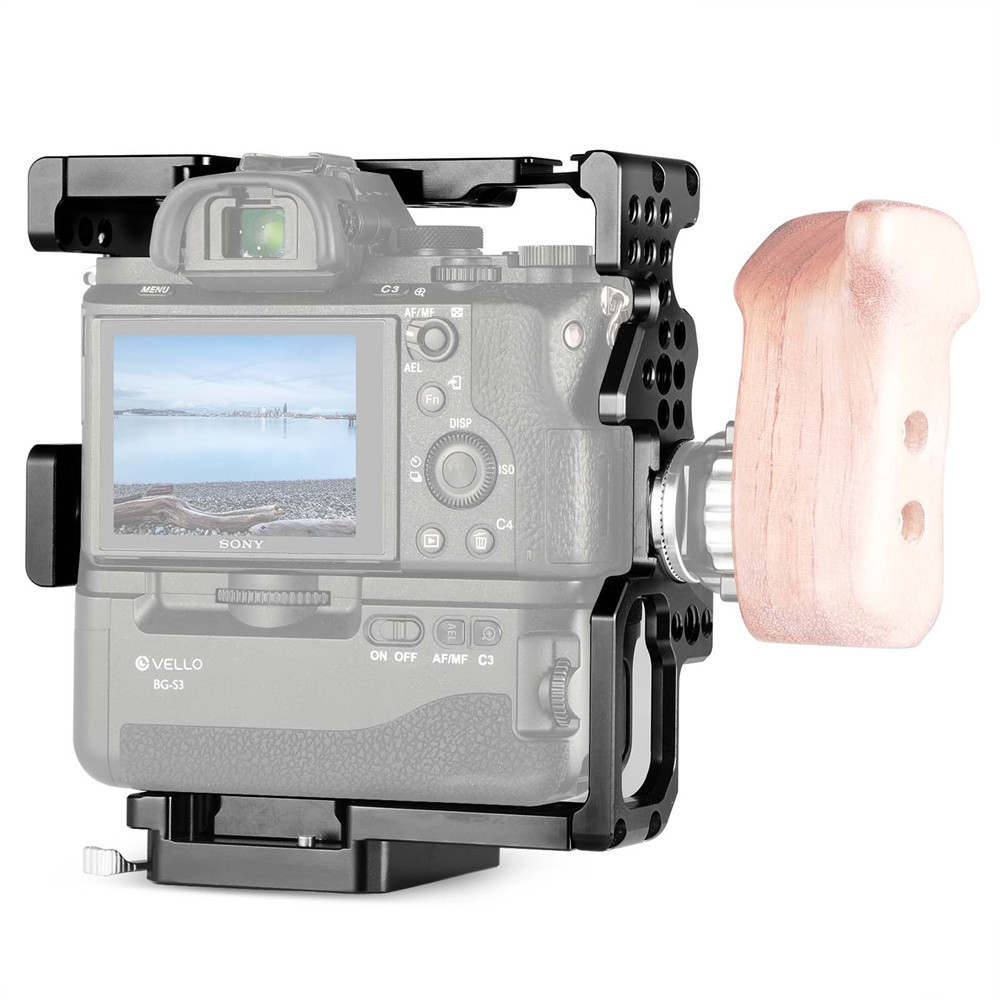 SmallRig Camera Cage for Sony A7II/ A7SII/A7RII with Battery Grip 2031