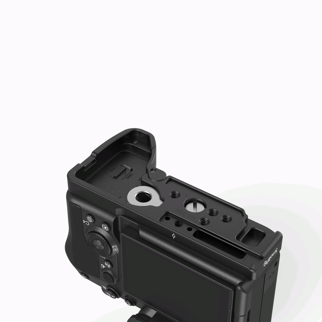 SmallRig Baseplate for Sony Alpha 7R V / Alpha 7 IV 3666