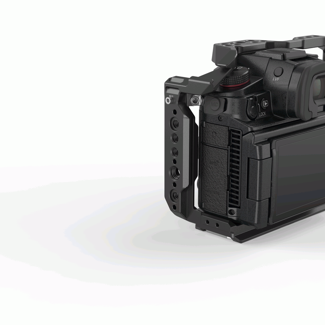 SmallRig Full Cage for Panasonic LUMIX GH7 / GH6 3784