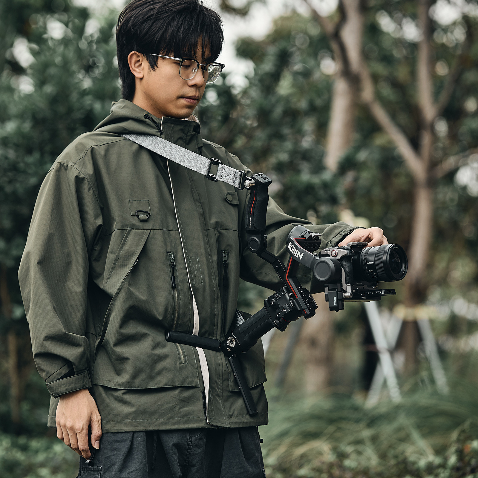SmallRig Weight-Reducing Shoulder Strap for DJI RS 5 / RS 4 / RS 4 Pro / RS 3 / RS 3 Pro / RS 2 4118B