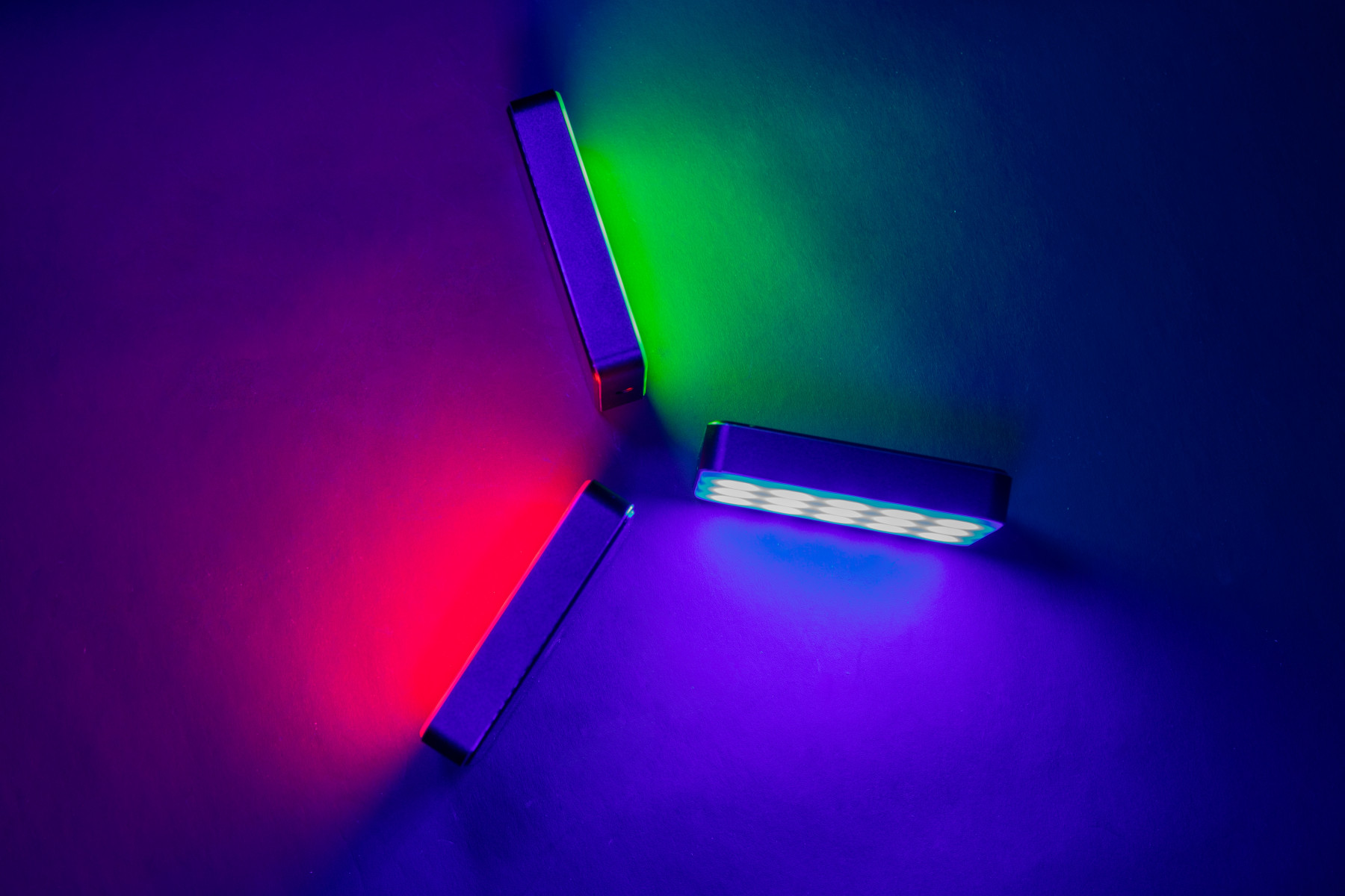 SmallRig RM75 RGB Magnetic Smart LED Light 3290