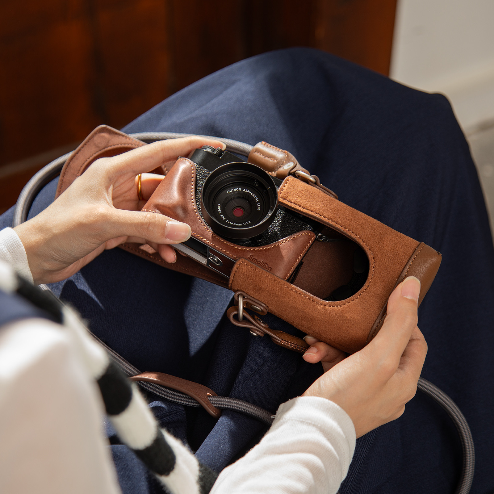 SmallRig Leather Case Kit for FUJIFILM X half (Brown) 5218