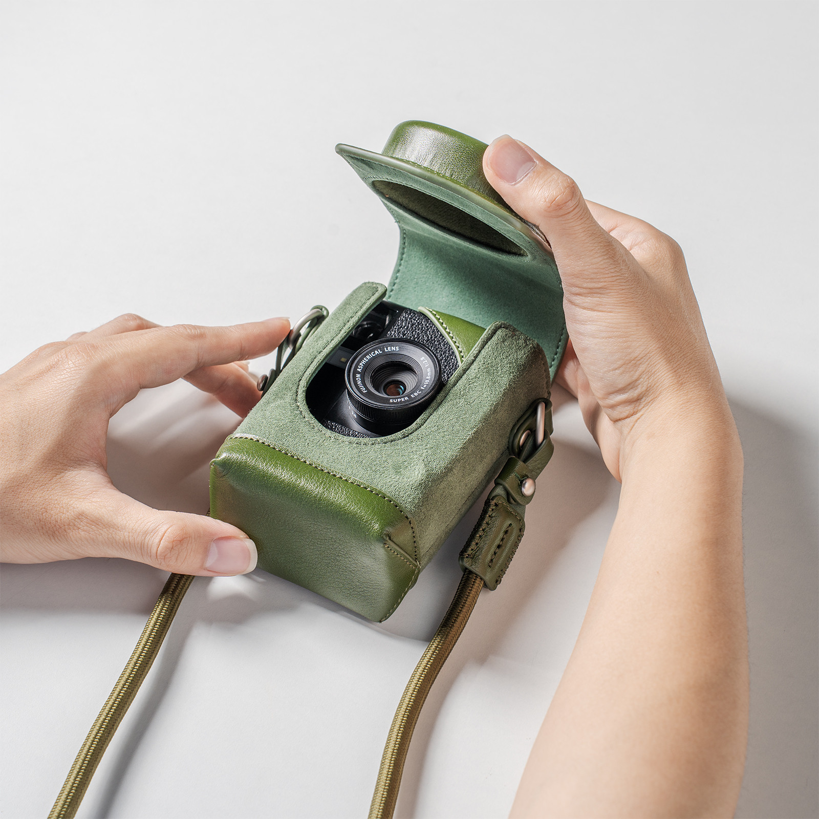 SmallRig Leather Case Kit for FUJIFILM X half (Green) 5220