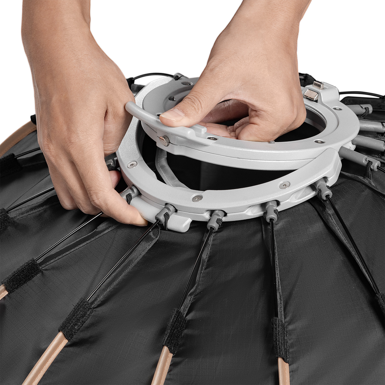 SmallRig FP-90 Quick-Setup Folding Parabolic Softbox 5395