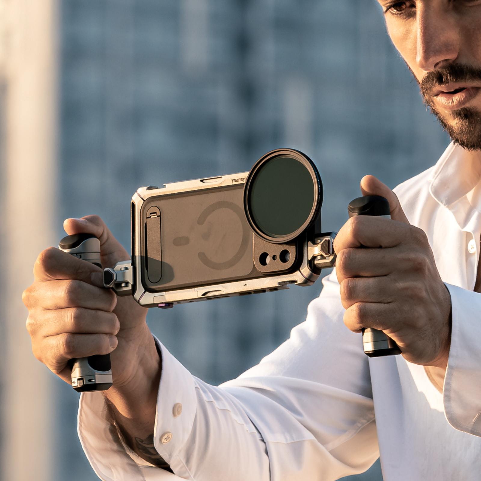 SmallRig Megatron Edition Mobile Dual Handheld Kit for iPhone 17 Pro Max 5584