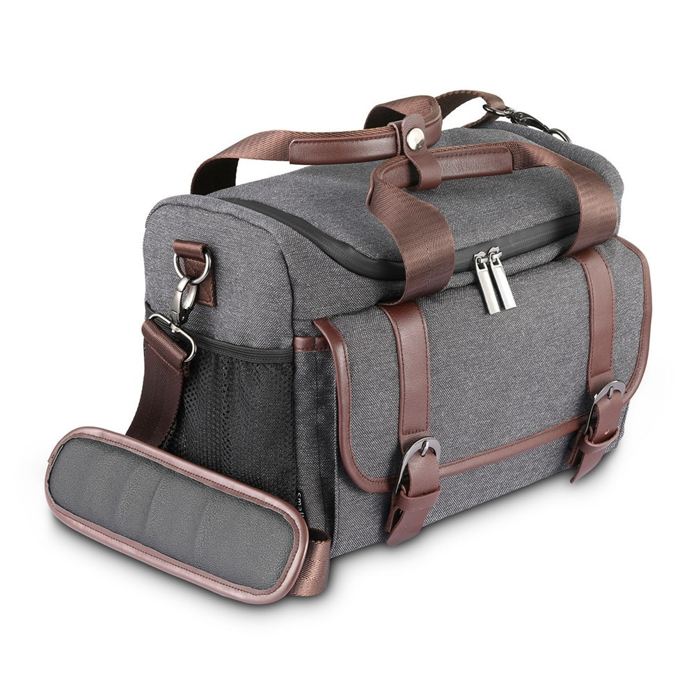 Camera outlet shoulder bag