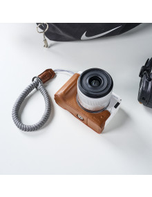 SmallRig Leather Half Case Kit for Canon EOS R50 V (Brown) 5432